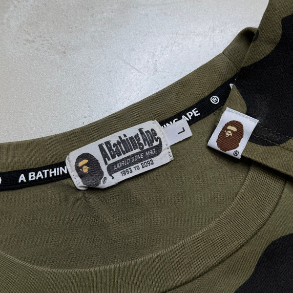 [L] Bape 1st Camo Tiger Logo Tee
