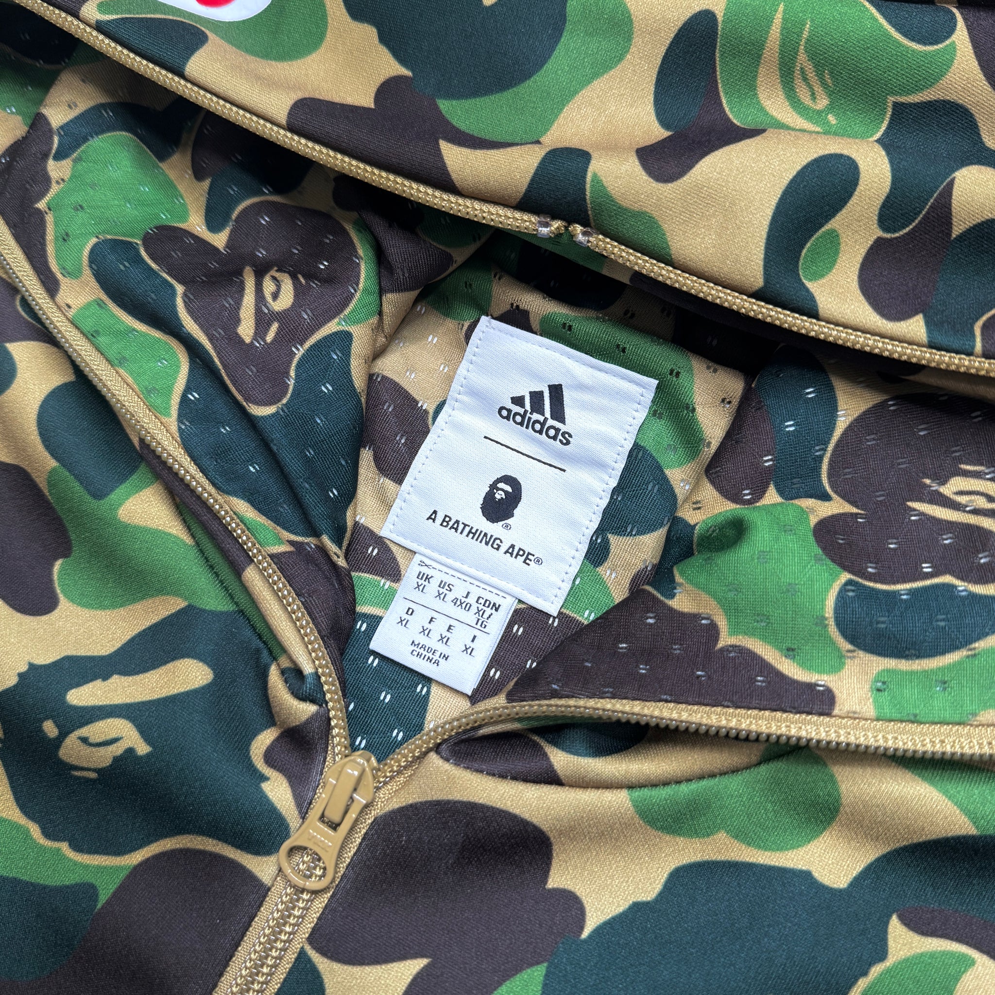 XL] Bape x Adidas Collab Shark Hoodie – Upscale Resale AZ