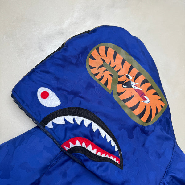 [M] Bape Subtle Camo Puffer Shark Hoodie