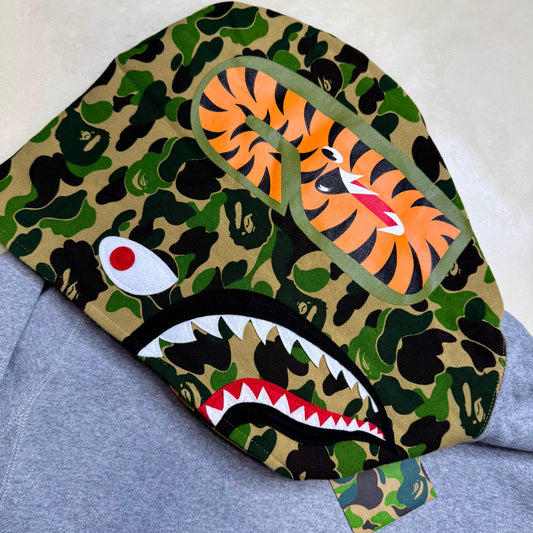 [L] DS Bape ABC Camo Pullover Shark Hoodie