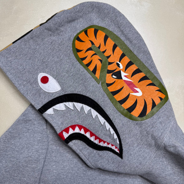 [M] Bape Grey Half Camo Pullover Shark Hoodie