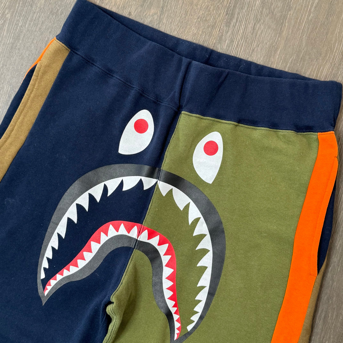 [M] Bape Colorblock Shark Sweatpants