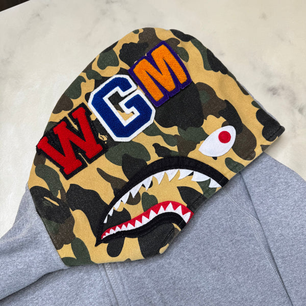 [M] Bape 1st Camo Half-Zip Shark Hoodie