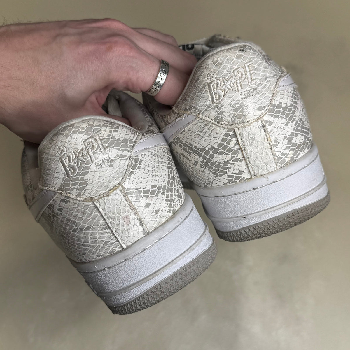 [11] Bape White Snakeskin Bapestas