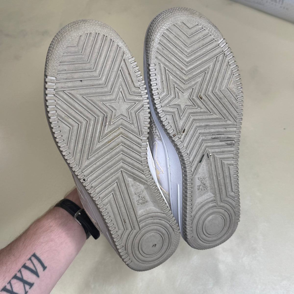 [11] Bape White Snakeskin Bapestas