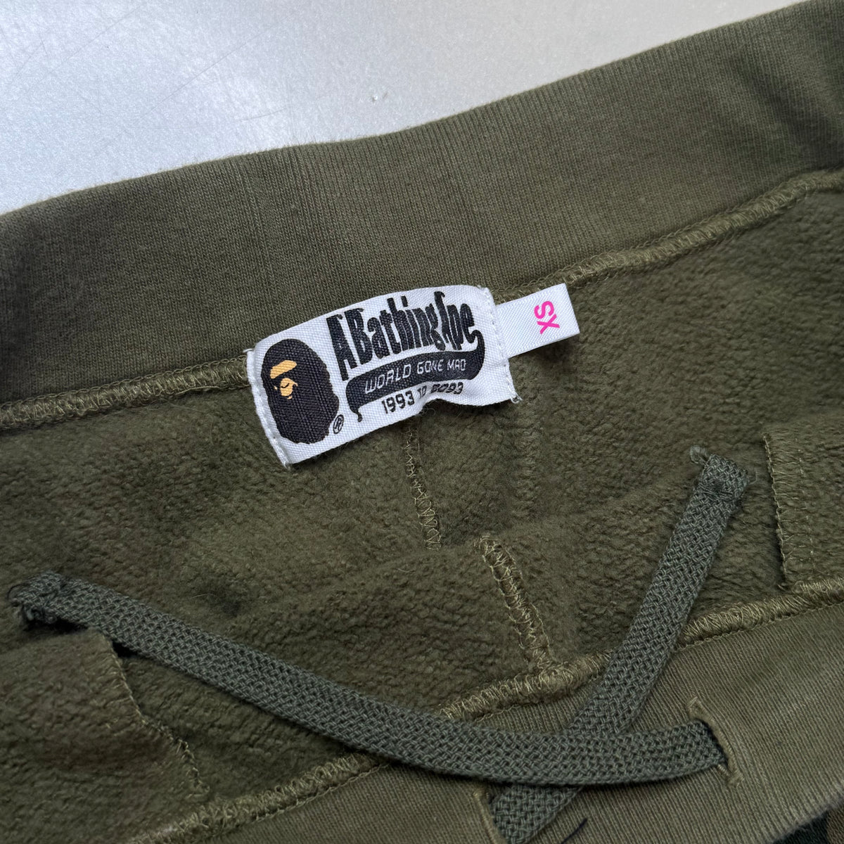 [XS] Bape Green 1st Camo Sweatpants