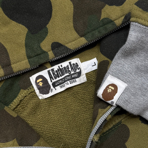 [L] Bape 1st Camo Half-Zip Shark Hoodie