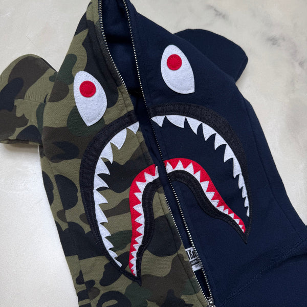 [L] Bape x Bearbrick Collab Shark Hoodie