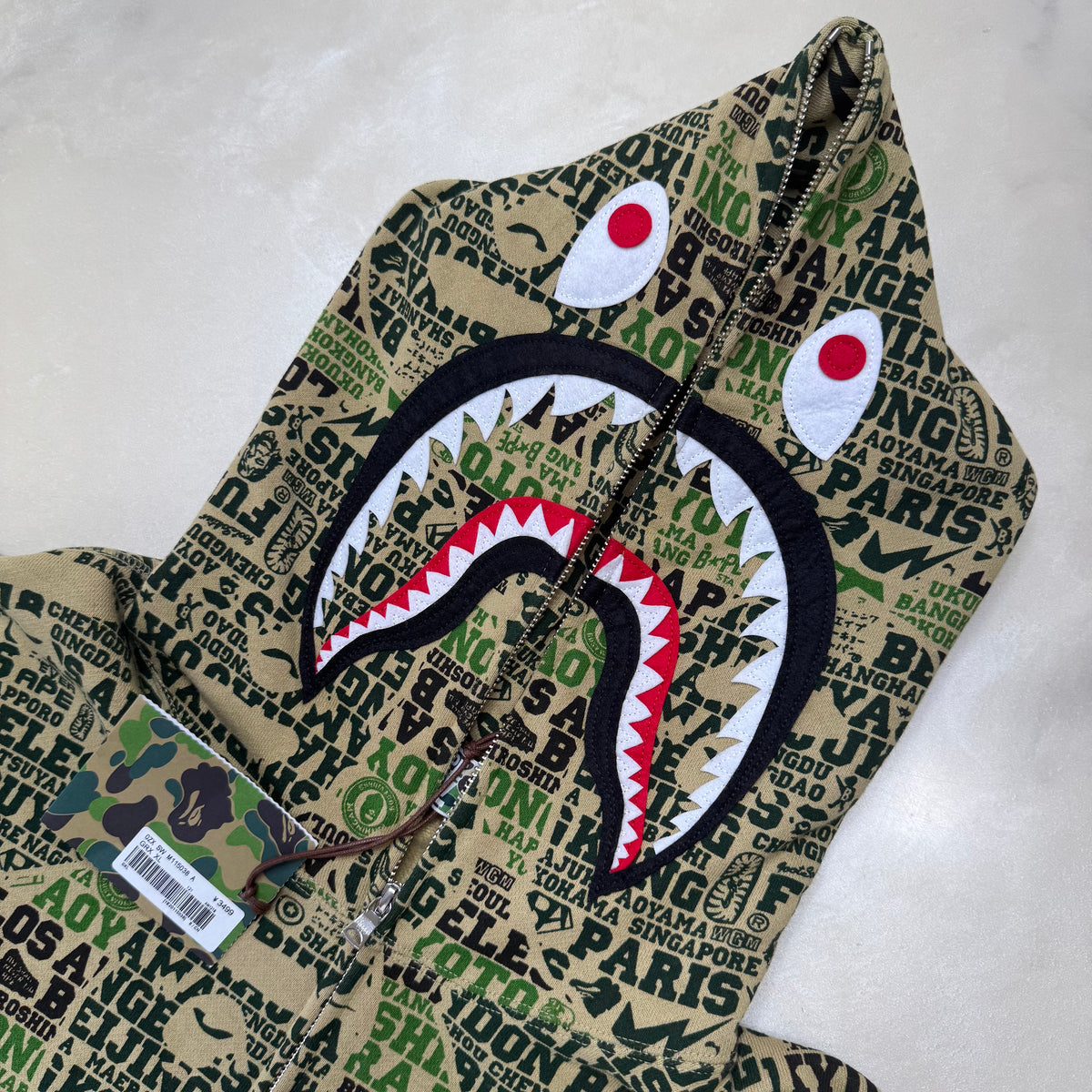 [XL] DS Bape XXV Cities Shark Hoodie