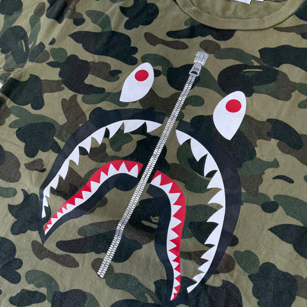 [XL] Bape Full 1st Camo Shark Tee