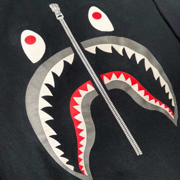 [M] Bape Classic Shark Longsleeve