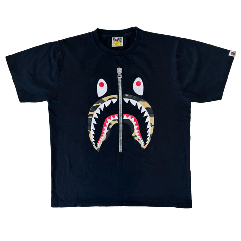[L] Bape 1st Camo Shark Tee