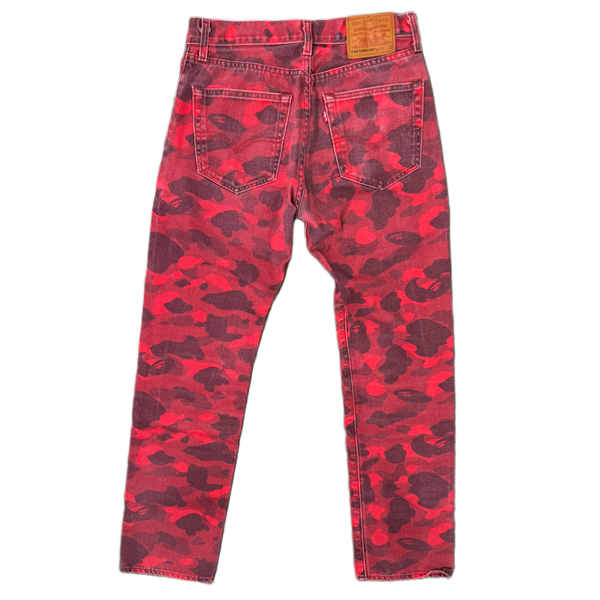 [31] Bape x Levi's Red Camo Jeans