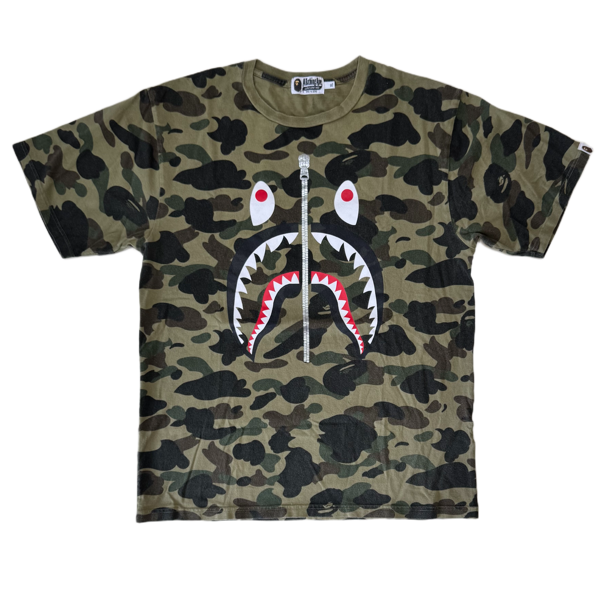[XL] Bape Full 1st Camo Shark Tee
